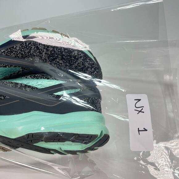 Brooks Launch 4 Black Gray Mint Green Running Shoes 1202341B048 Womens Size 10.5 - Picture 10 of 10